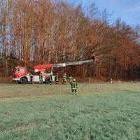 thl_einsatz_-_baum_auf_strasse_2_20191216_1649708290.jpg