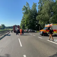 VU zwei PKW, Person eingeschlossen zwischen Bayersied und Balzhausen am 14.05.24_2.jpg
