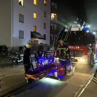 Drehleiterrettung in Thannhausen am 12.01.24_2.jpg