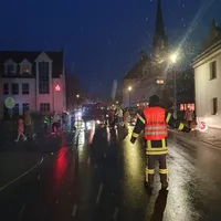 Verkehrsabsicherung St.Martinsumzug Symbolbild.jpg