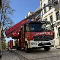 Drehleiterrettung in Thannhausen am 12.04.25_3.jpg