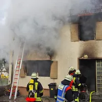 Zimmerbrand in Ziemetshausen am 22.08.14_2.jpg