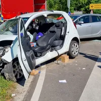 VU zwei PKW, Person eingeschlossen zwischen Bayersied und Balzhausen am 14.05.24_9.jpg