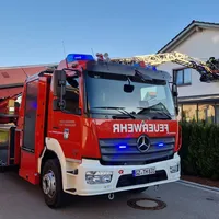 Drehleiterrettung in Ziemetshausen am 01.05.25_2.jpg