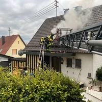 dachstuhlbrand_in_thannhausen_am_070722_6_20220709_2004899478.jpg