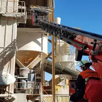 drehleiterrettung_in_thannhausen_am_240419_5_20190424_1758370096.jpg