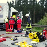 schwerer_vu_auf_der_b300_am_081015_3_20151008_1518215943.jpg